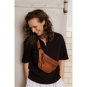 RE:DESIGNED FAUST URBAN WALNUT - 4875